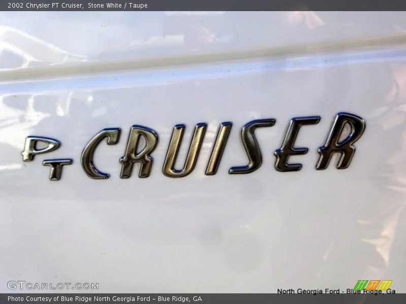 Stone White / Taupe 2002 Chrysler PT Cruiser