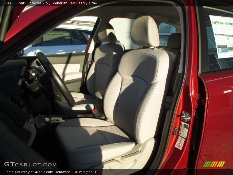 Venetian Red Pearl / Gray 2015 Subaru Forester 2.5i