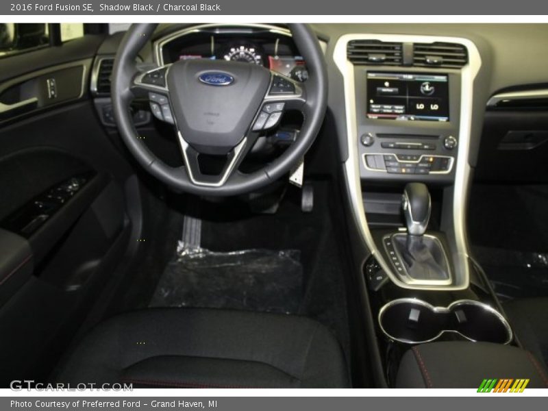 Shadow Black / Charcoal Black 2016 Ford Fusion SE