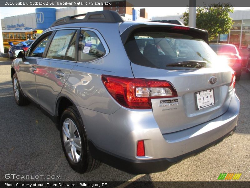 Ice Silver Metallic / Slate Black 2016 Subaru Outback 2.5i