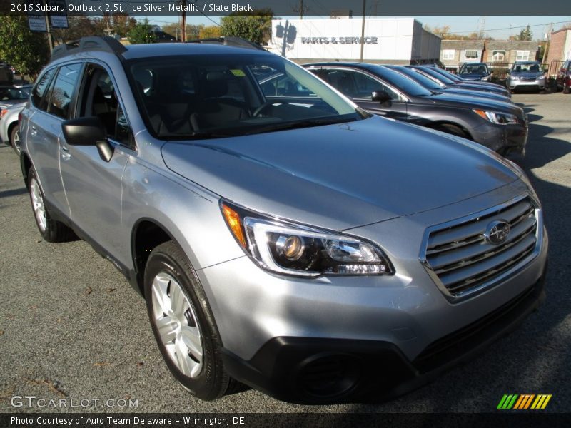Ice Silver Metallic / Slate Black 2016 Subaru Outback 2.5i