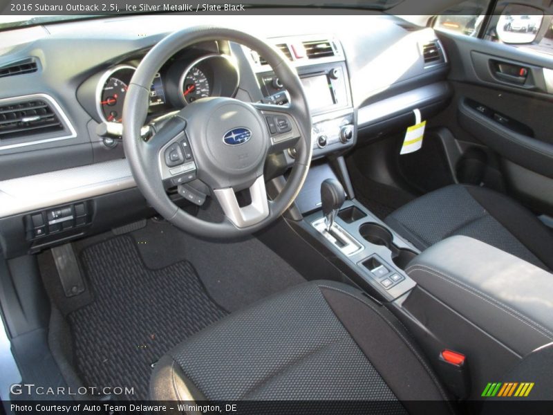 Ice Silver Metallic / Slate Black 2016 Subaru Outback 2.5i