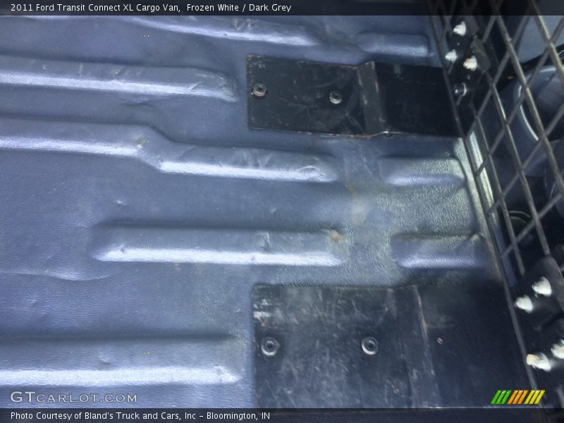 Frozen White / Dark Grey 2011 Ford Transit Connect XL Cargo Van