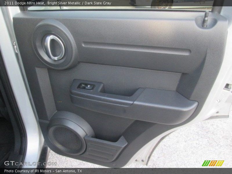 Bright Silver Metallic / Dark Slate Gray 2011 Dodge Nitro Heat
