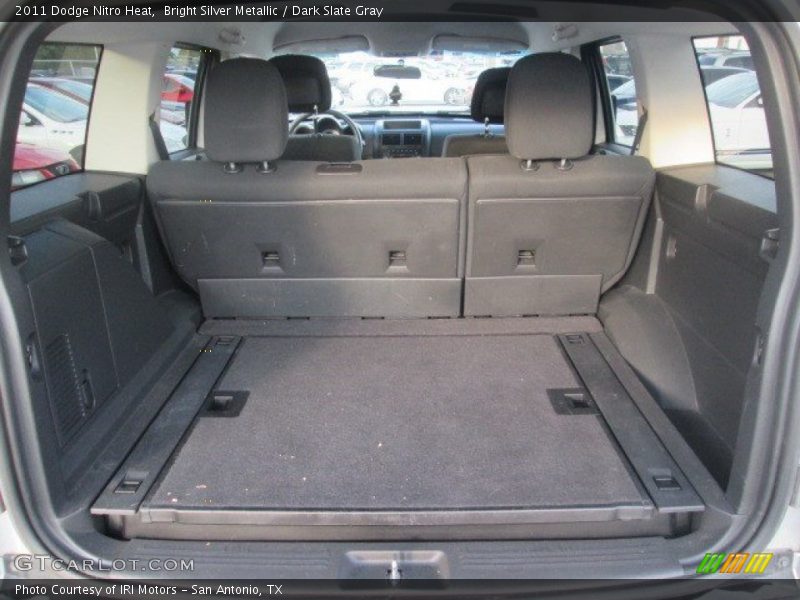 Bright Silver Metallic / Dark Slate Gray 2011 Dodge Nitro Heat