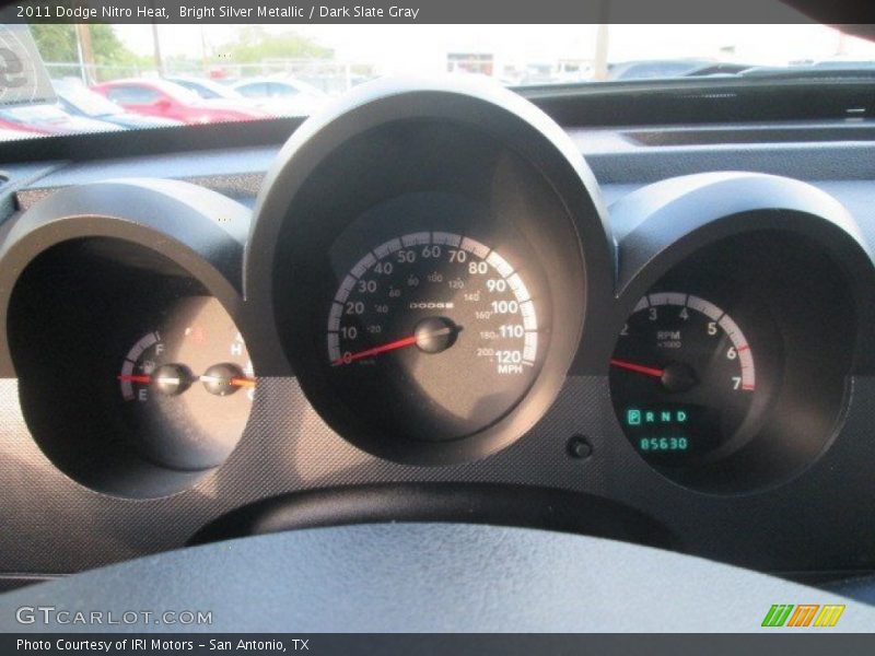 Bright Silver Metallic / Dark Slate Gray 2011 Dodge Nitro Heat