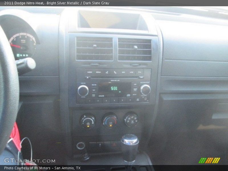 Bright Silver Metallic / Dark Slate Gray 2011 Dodge Nitro Heat