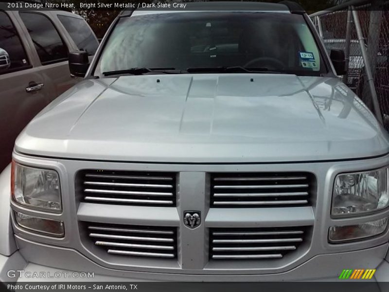 Bright Silver Metallic / Dark Slate Gray 2011 Dodge Nitro Heat