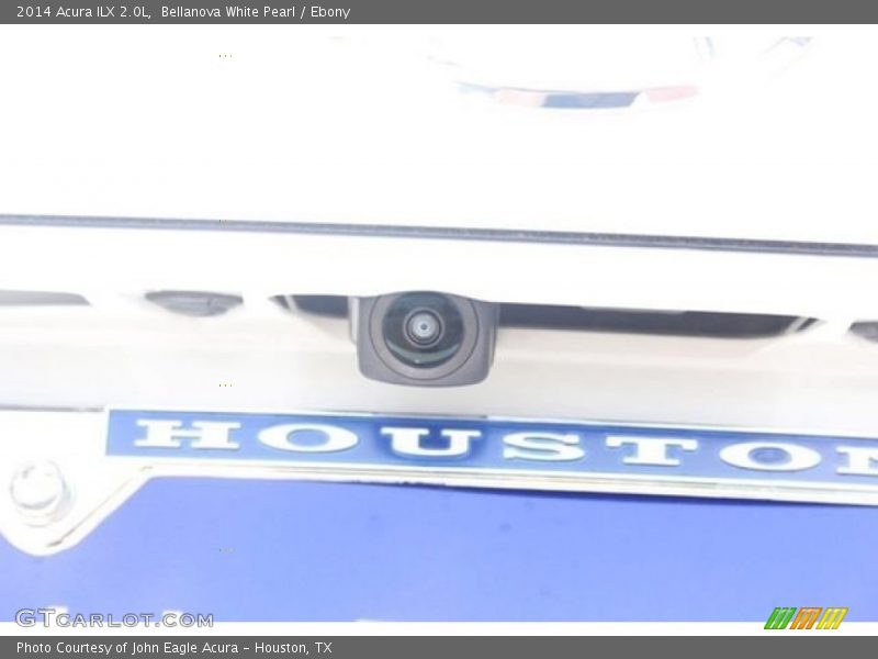 Bellanova White Pearl / Ebony 2014 Acura ILX 2.0L