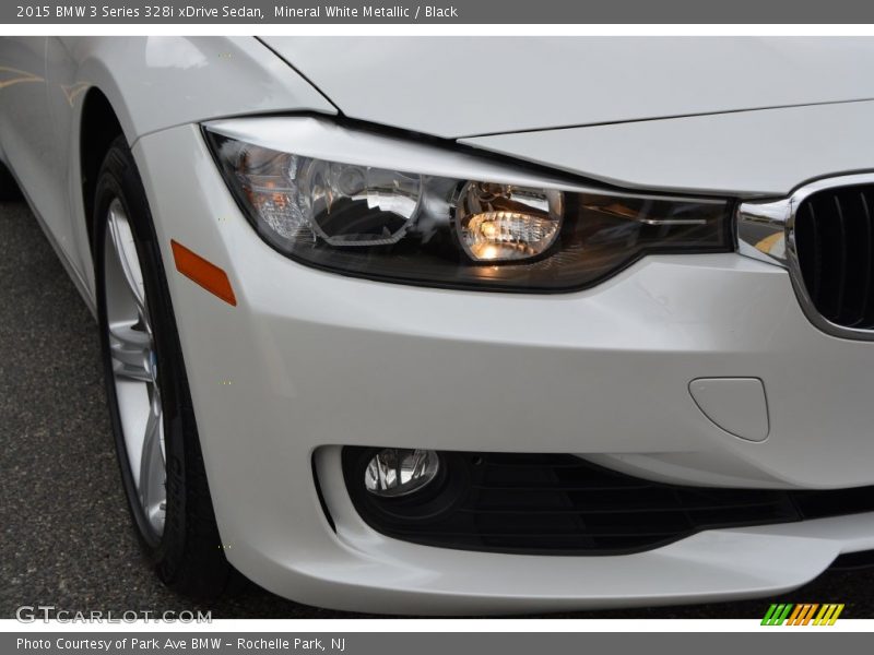 Mineral White Metallic / Black 2015 BMW 3 Series 328i xDrive Sedan