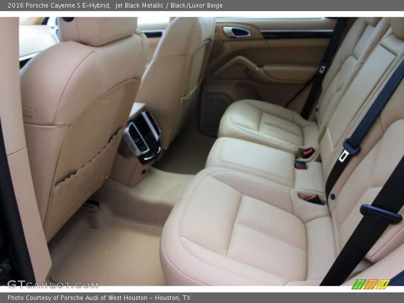 Rear Seat of 2016 Cayenne S E-Hybrid