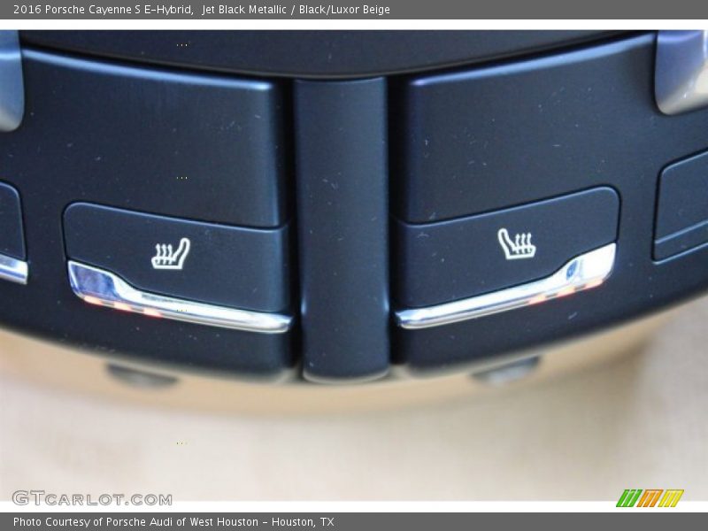 Jet Black Metallic / Black/Luxor Beige 2016 Porsche Cayenne S E-Hybrid
