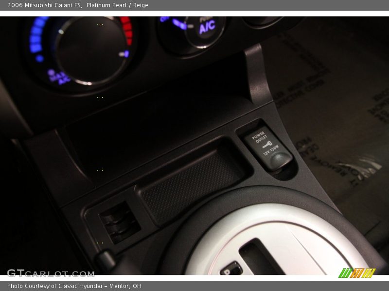Platinum Pearl / Beige 2006 Mitsubishi Galant ES