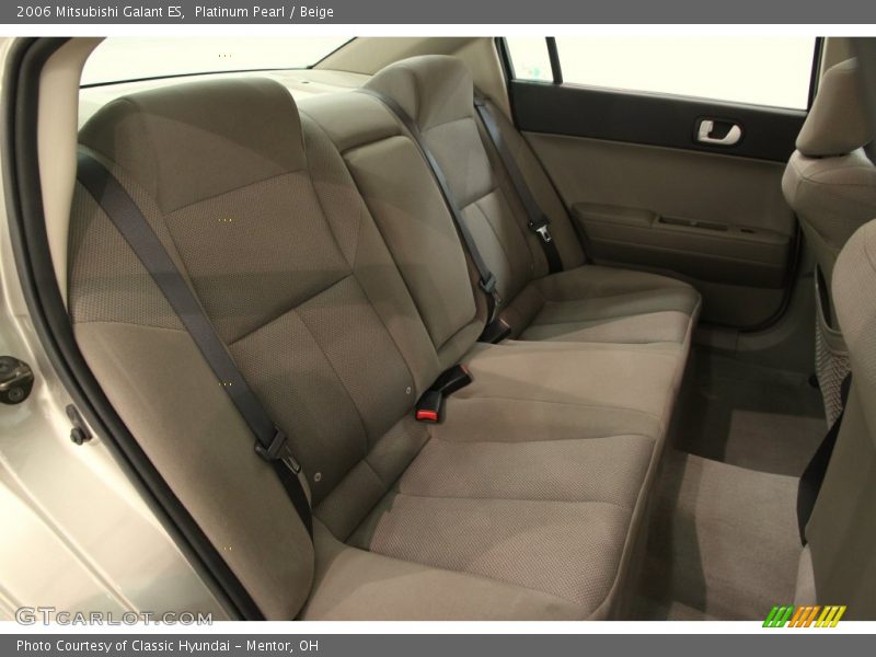 Platinum Pearl / Beige 2006 Mitsubishi Galant ES