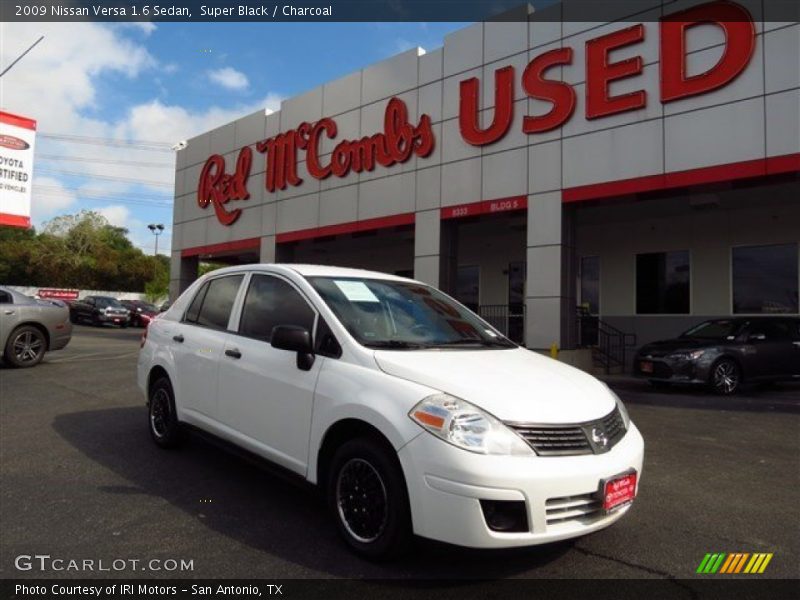 Super Black / Charcoal 2009 Nissan Versa 1.6 Sedan