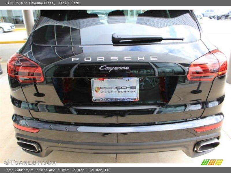 Black / Black 2016 Porsche Cayenne Diesel