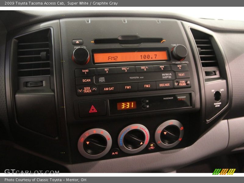 Super White / Graphite Gray 2009 Toyota Tacoma Access Cab