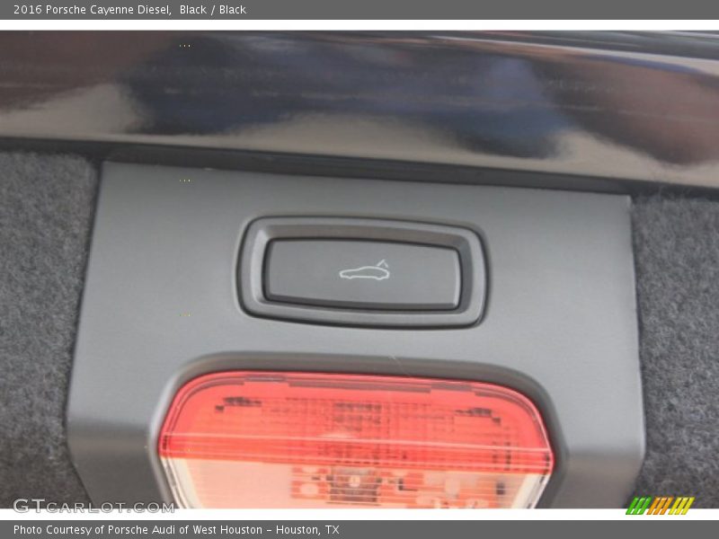 Black / Black 2016 Porsche Cayenne Diesel
