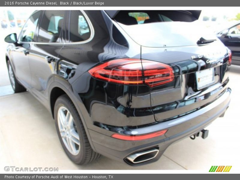 Black / Black/Luxor Beige 2016 Porsche Cayenne Diesel