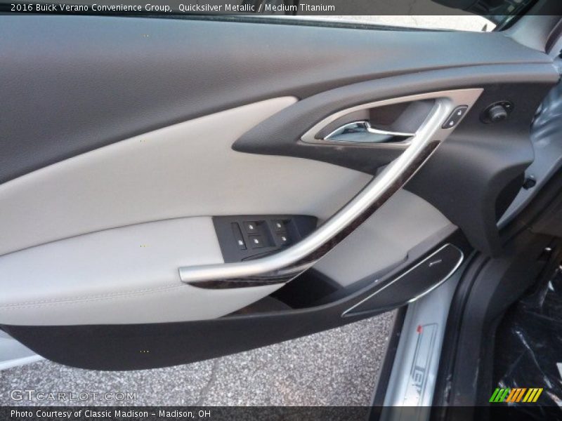 Quicksilver Metallic / Medium Titanium 2016 Buick Verano Convenience Group