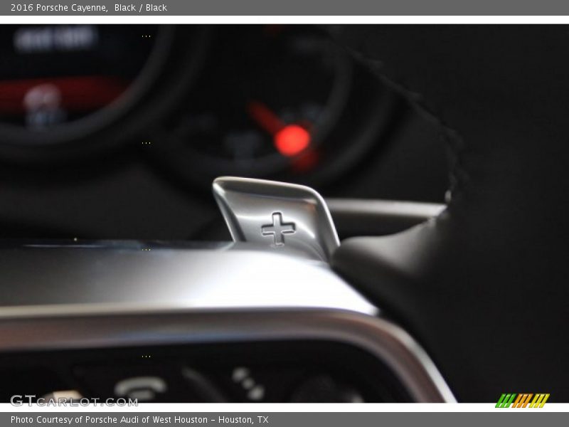 Black / Black 2016 Porsche Cayenne