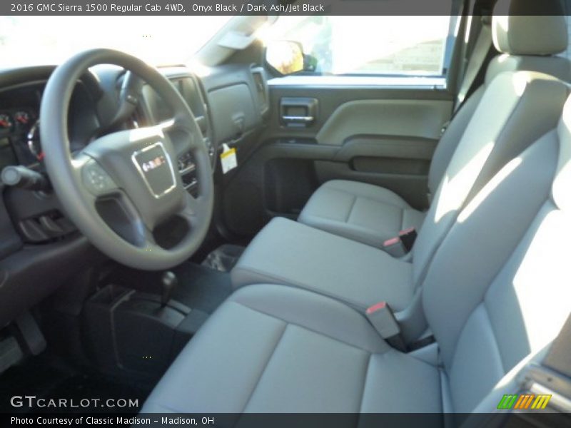 Onyx Black / Dark Ash/Jet Black 2016 GMC Sierra 1500 Regular Cab 4WD