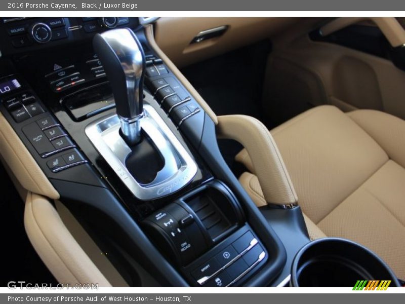 Black / Luxor Beige 2016 Porsche Cayenne