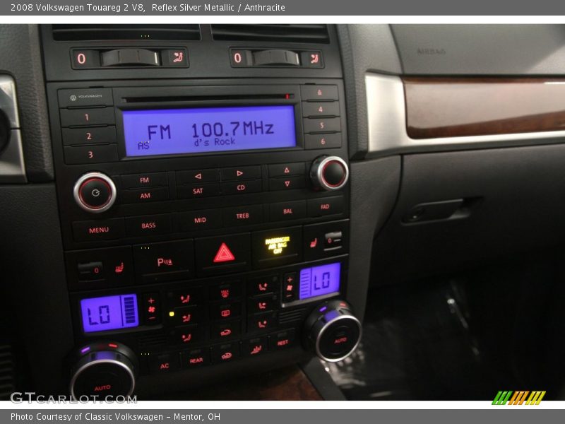Reflex Silver Metallic / Anthracite 2008 Volkswagen Touareg 2 V8