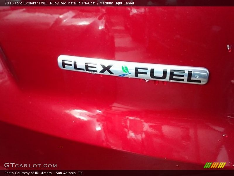 Ruby Red Metallic Tri-Coat / Medium Light Camel 2016 Ford Explorer FWD