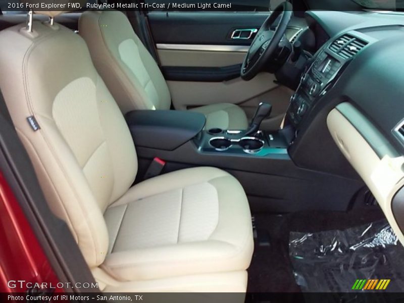 Ruby Red Metallic Tri-Coat / Medium Light Camel 2016 Ford Explorer FWD
