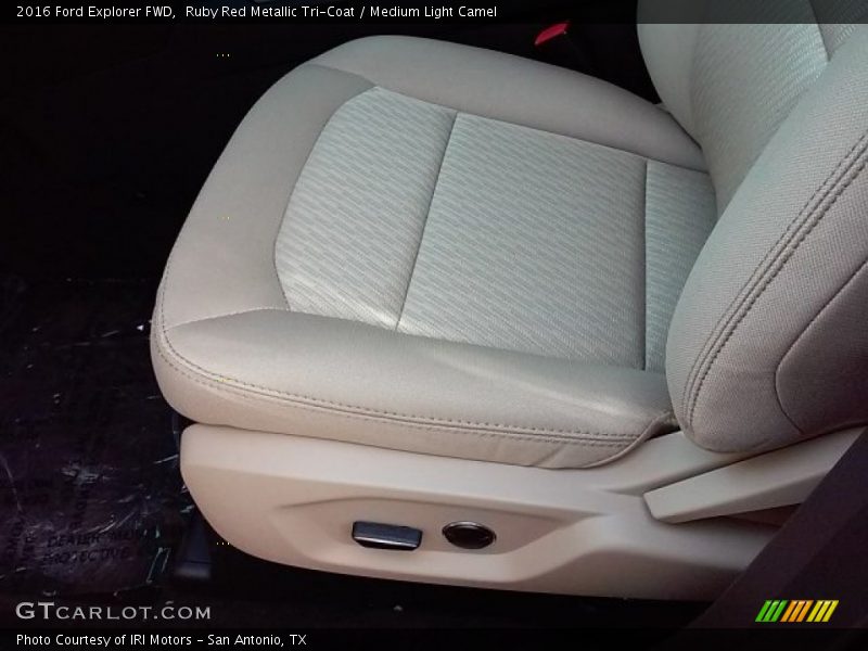 Ruby Red Metallic Tri-Coat / Medium Light Camel 2016 Ford Explorer FWD