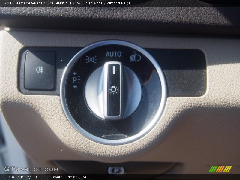 Polar White / Almond Beige 2013 Mercedes-Benz C 300 4Matic Luxury