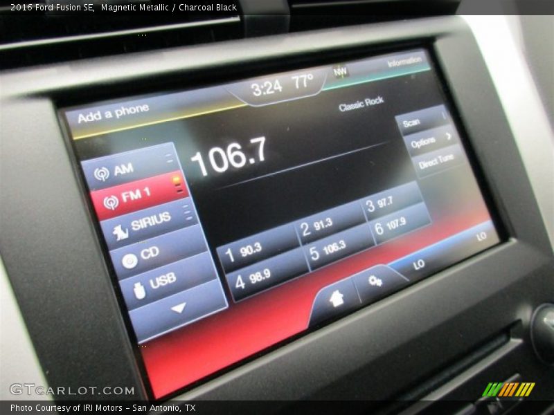 Magnetic Metallic / Charcoal Black 2016 Ford Fusion SE