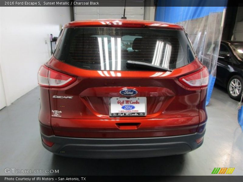 Sunset Metallic / Charcoal Black 2016 Ford Escape S