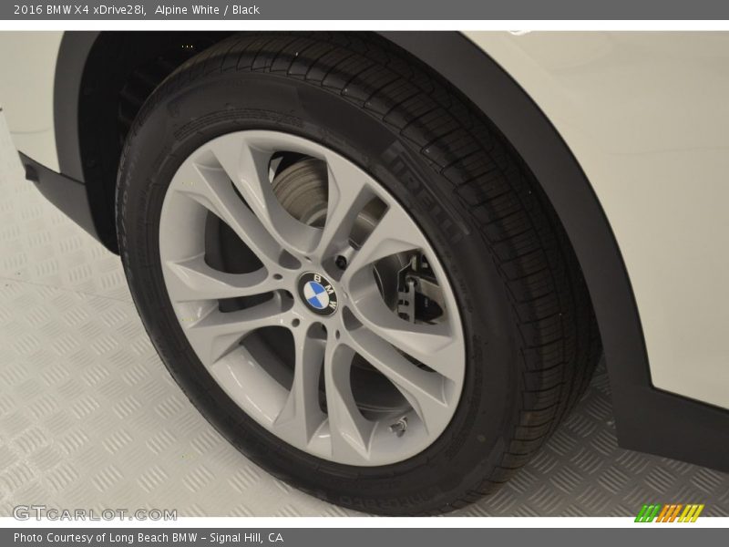 Alpine White / Black 2016 BMW X4 xDrive28i