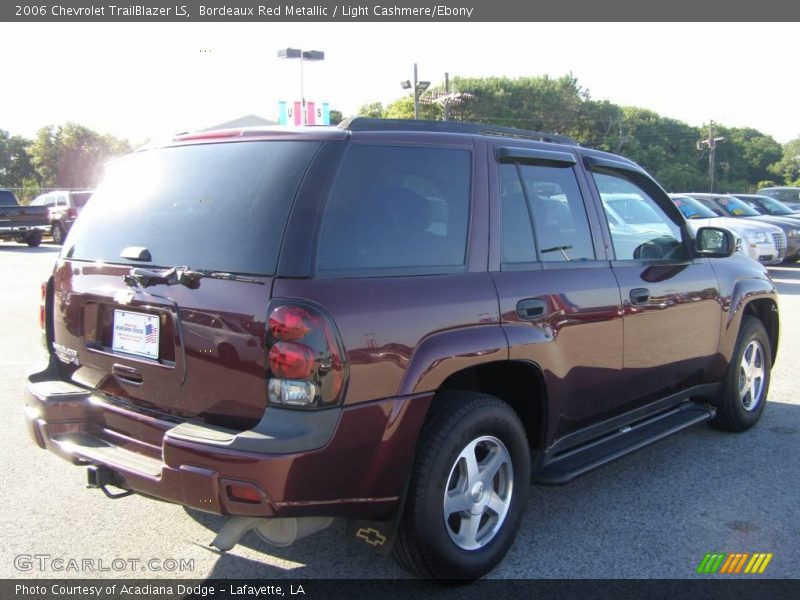 Bordeaux Red Metallic / Light Cashmere/Ebony 2006 Chevrolet TrailBlazer LS