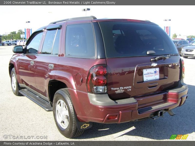 Bordeaux Red Metallic / Light Cashmere/Ebony 2006 Chevrolet TrailBlazer LS