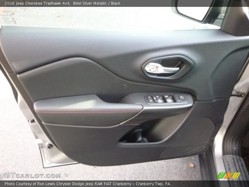 Billet Silver Metallic / Black 2016 Jeep Cherokee Trailhawk 4x4