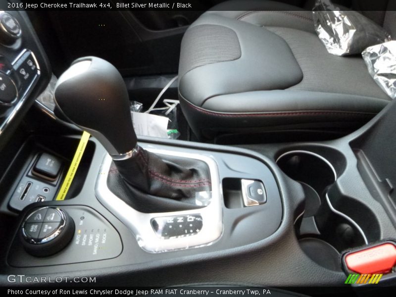 Billet Silver Metallic / Black 2016 Jeep Cherokee Trailhawk 4x4