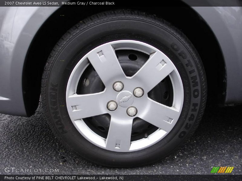 Medium Gray / Charcoal Black 2007 Chevrolet Aveo LS Sedan