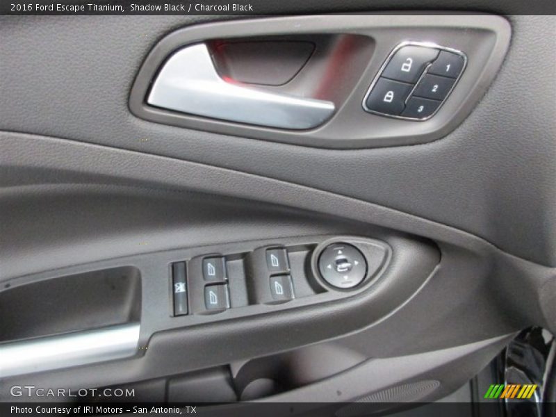 Shadow Black / Charcoal Black 2016 Ford Escape Titanium