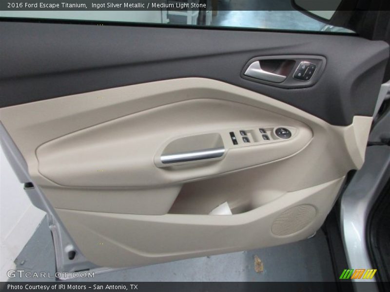 Ingot Silver Metallic / Medium Light Stone 2016 Ford Escape Titanium