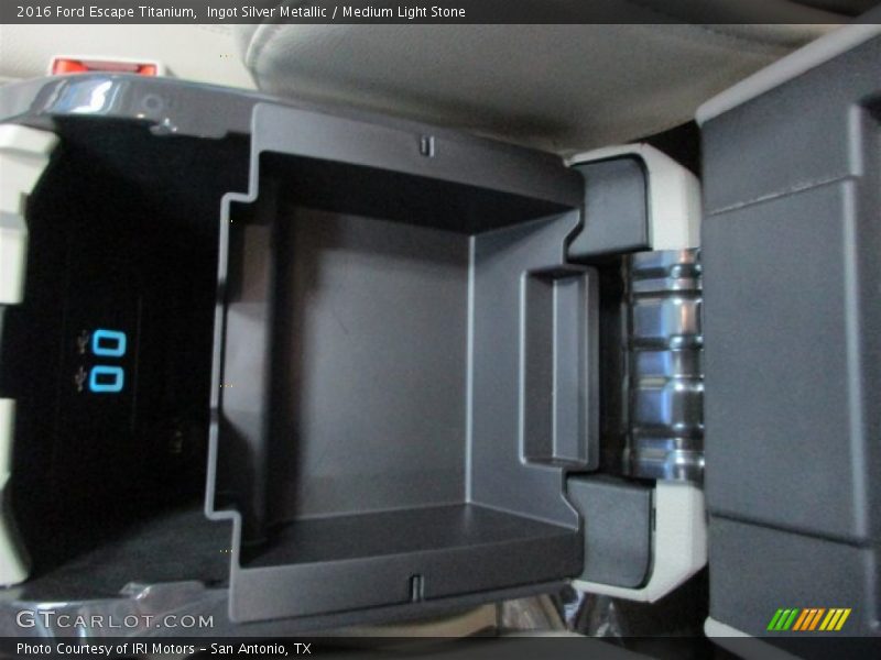 Ingot Silver Metallic / Medium Light Stone 2016 Ford Escape Titanium