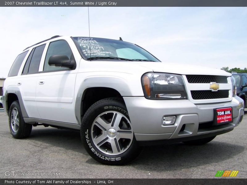Summit White / Light Gray 2007 Chevrolet TrailBlazer LT 4x4
