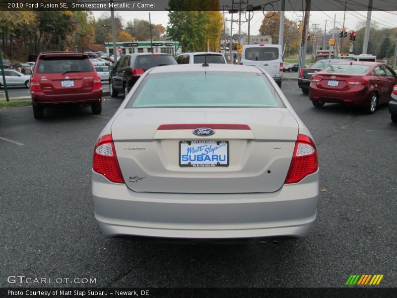 Smokestone Metallic / Camel 2010 Ford Fusion SE