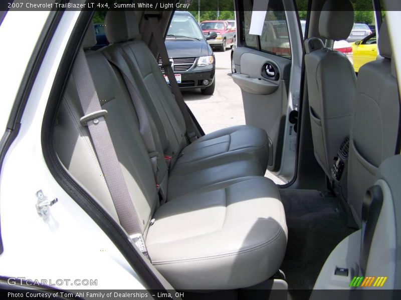 Summit White / Light Gray 2007 Chevrolet TrailBlazer LT 4x4