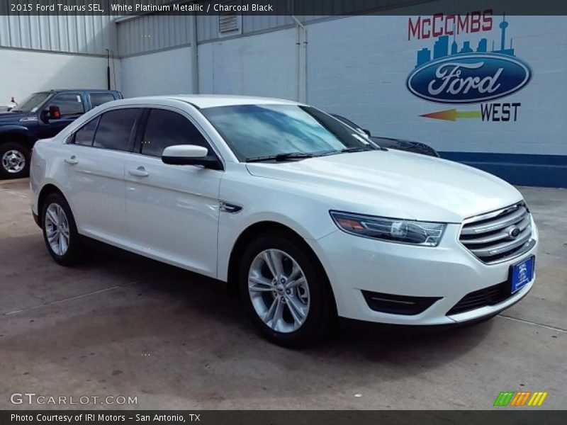 White Platinum Metallic / Charcoal Black 2015 Ford Taurus SEL