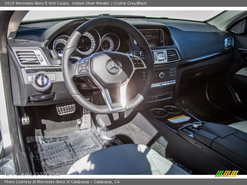 Iridium Silver Metallic / Crystal Grey/Black 2016 Mercedes-Benz E 400 Coupe