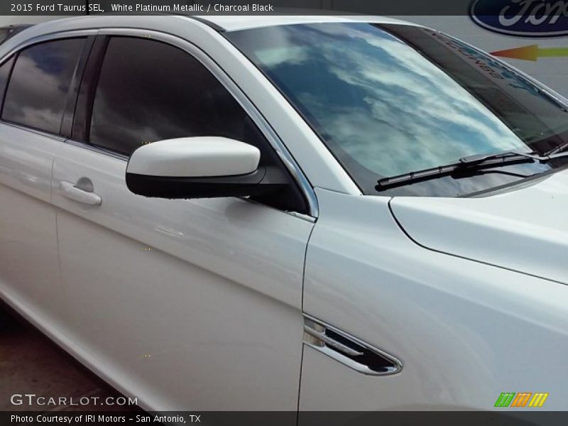 White Platinum Metallic / Charcoal Black 2015 Ford Taurus SEL