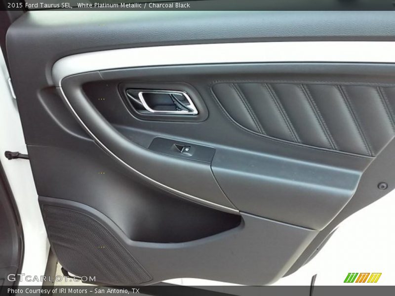 White Platinum Metallic / Charcoal Black 2015 Ford Taurus SEL